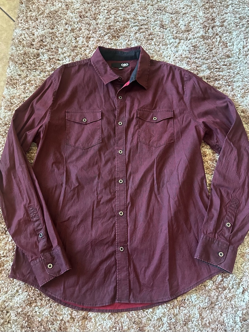 GBG Casual Men's Long-Sleeve Button-Up Shirt - Burgundy